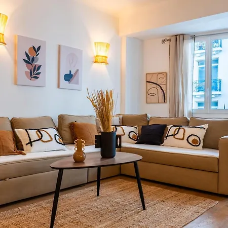 2-bedroom With Terrace And Side Sea View Apartament