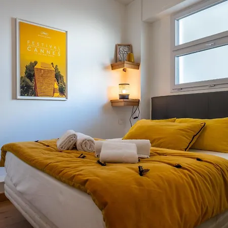 2-bedroom With Terrace And Side Sea View 아파트 칸느