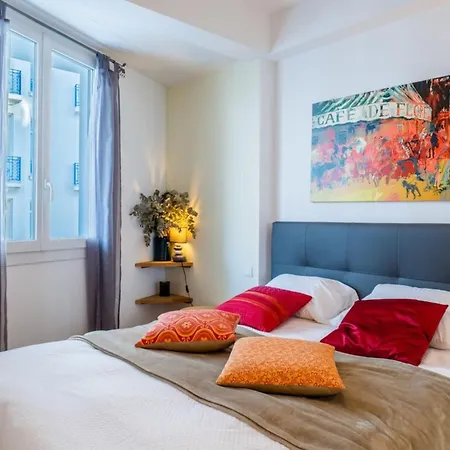 アパート 2-bedroom With Terrace And Side Sea View カンヌ